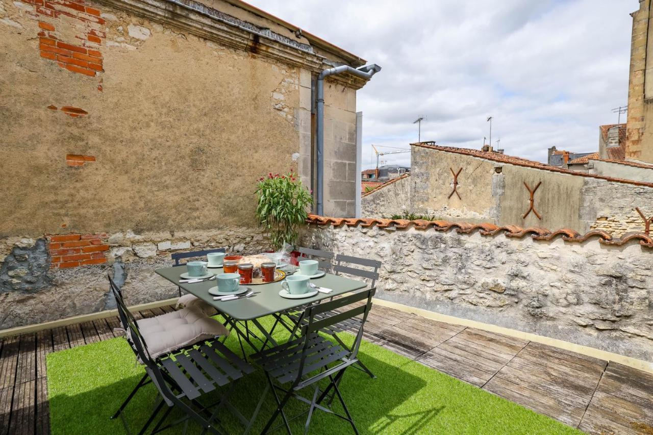 Tour Du Palais #Terrasse #Vue Apartment Cognac Exterior photo